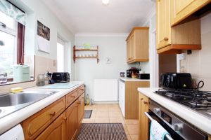 Kitchen- click for photo gallery